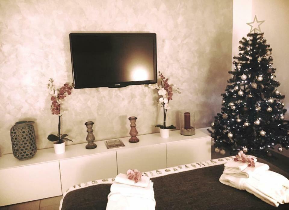 L'Orchidea Apartment Торино Екстериор снимка